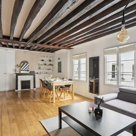 Bnbnook - Bright 2br Near Louvre & Pompidou * 파리